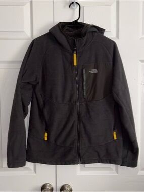 The North Face Boy’s Black Hooded Fleece Jacket